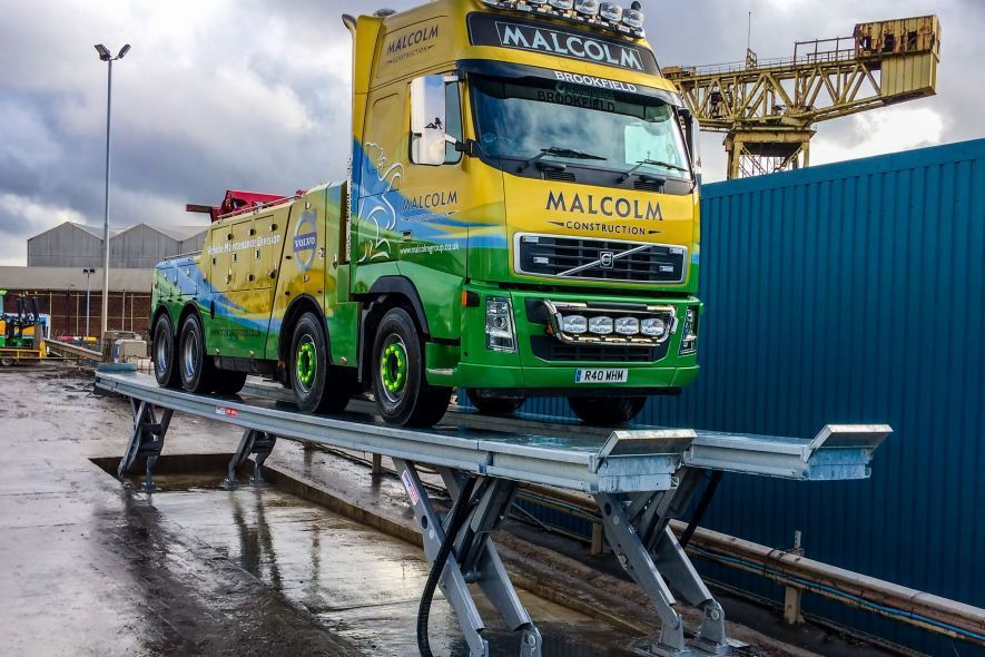 Stertil-Koni mobile columns and platform vehicle lift  Stertil-Koni mobile columns and platform vehicle lift